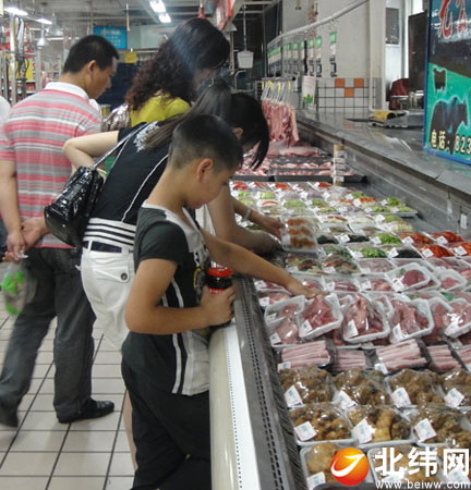 食粮类肉禽及其废品上涨 菜类价钱开始回升