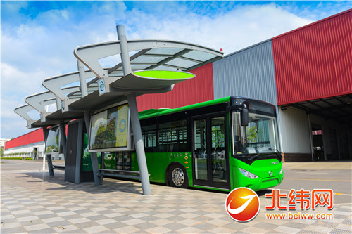 雅安首条新能源公交树模路线将于本月18日激进