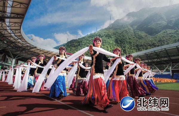 四川省少数民族运动会开幕 110多名雅安健儿参赛