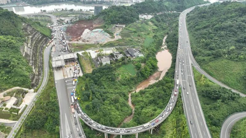 暖心守护 护你“回家路”